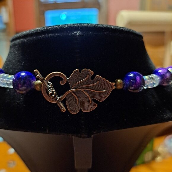 Handmade blue and white glass and agate necklace copper wire wrapped - Picture 3 of 3